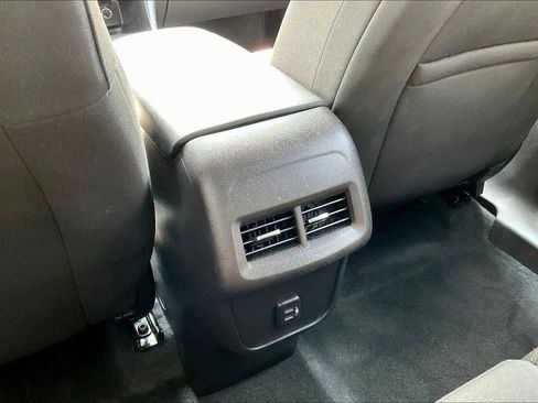 Used 2024 Chevrolet Equinox LS w/ LS Convenience Package FWD image 14