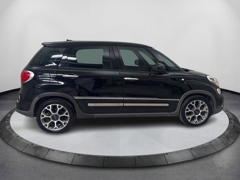 Used 2014 FIAT 500L Trekking w/ Popular Equipment Group image 4