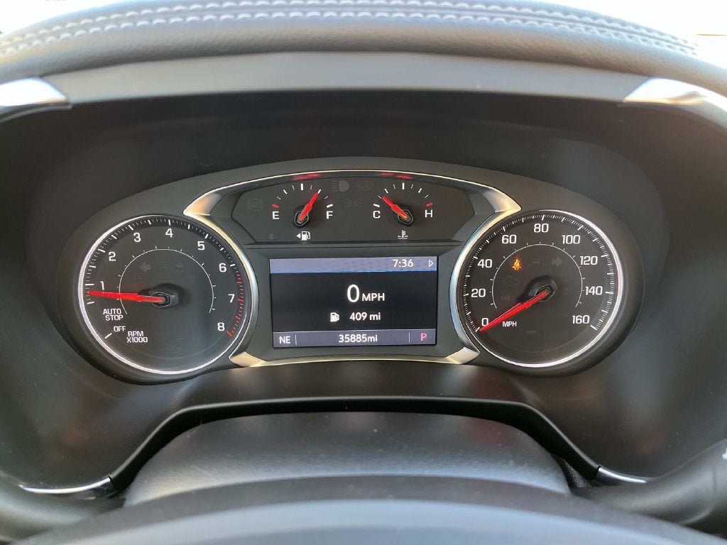 Used 2025 Chevrolet Blazer LT AWD/4WD image 30