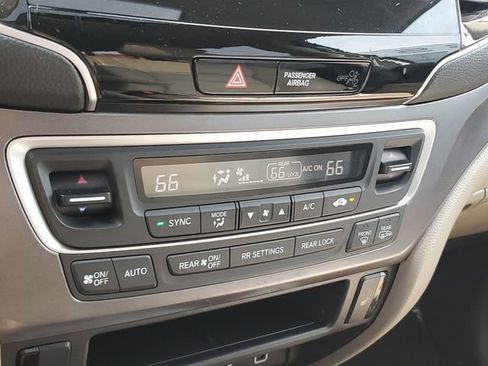 Used 2020 Honda Pilot EX-L image 31
