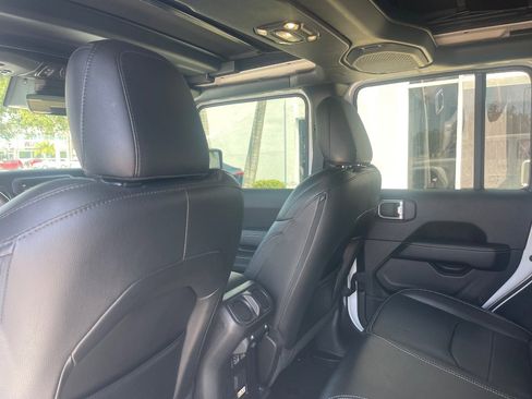 Used 2022 Jeep Wrangler Unlimited Sahara w/ Safety Group image 38