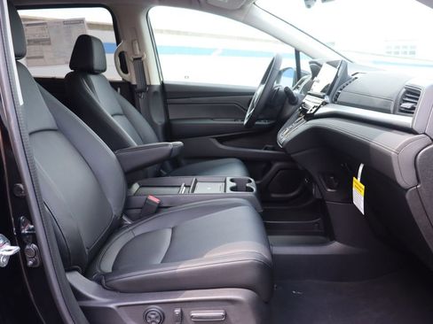 Used 2026 Honda Odyssey EX-L image 21