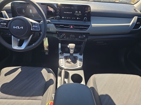 New 2026 Kia Seltos LX image 13