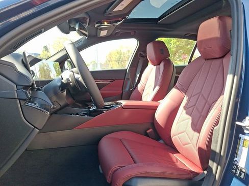 New 2026 BMW 540i xDrive w/ Premium Package AWD/4WD image 12