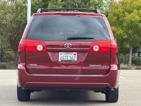 Used 2008 Toyota Sienna LE FWD image 5