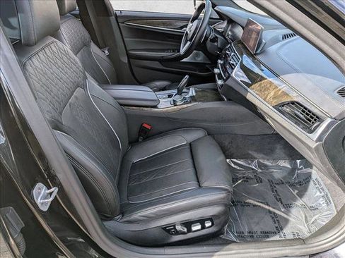 Used 2019 BMW M550i xDrive image 20