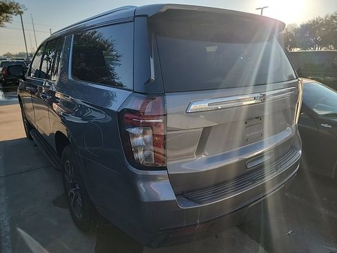 Used 2021 Chevrolet Suburban LT w/ Rear Media and Nav Package image 4