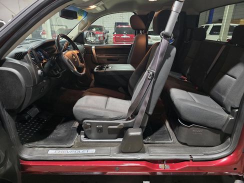 Used 2013 Chevrolet Silverado 2500 LT w/ Z71 Appearance Package AWD/4WD image 28