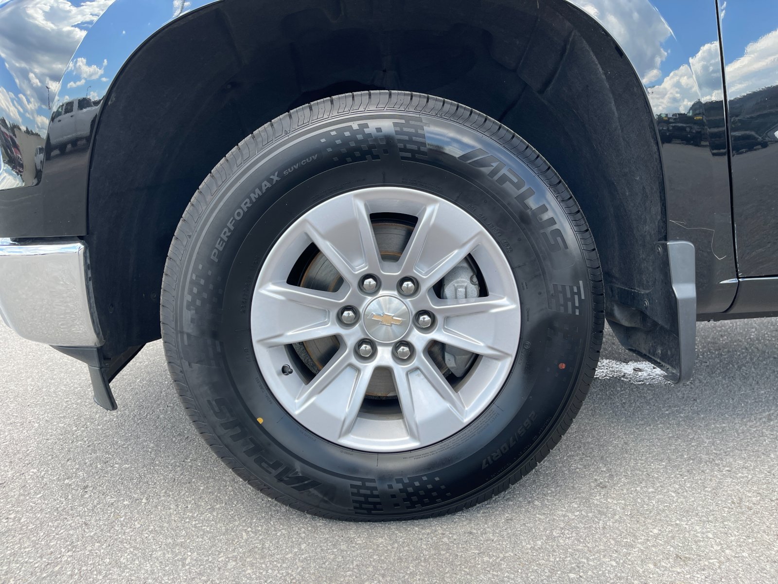Used 2026 Chevrolet Silverado 1500 LT RWD image 32