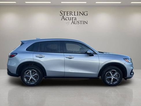 Used 2025 Honda HR-V EX-L image 4