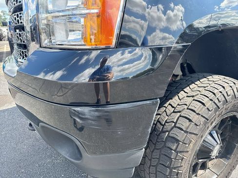 Used 2012 GMC Sierra 2500 Denali w/ Suspension Package, Off-Road AWD/4WD image 30