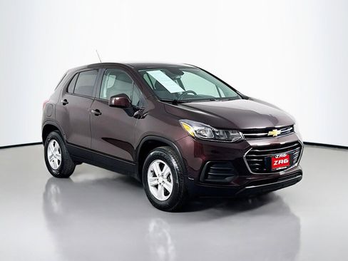 Used 2021 Chevrolet Trax LS w/ Tint and Cruise Package image 7
