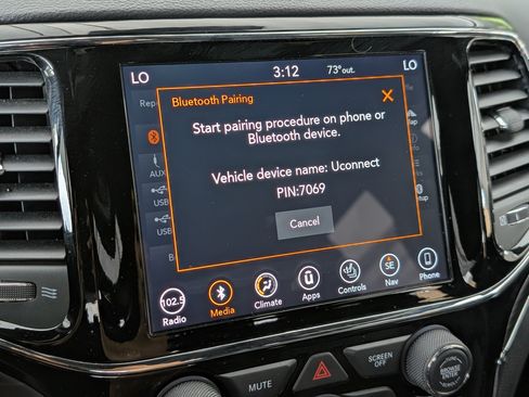 Used 2019 Jeep Grand Cherokee Limited AWD/4WD image 28