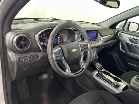 Used 2021 Chevrolet Blazer LT image 13