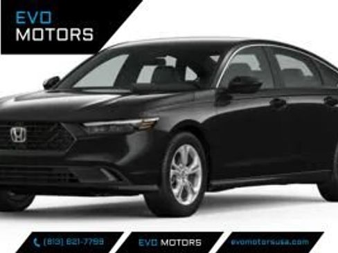 Used 2025 Honda Accord LX image 1