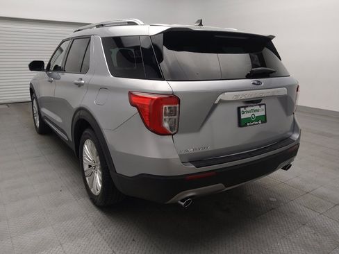 Used 2021 Ford Explorer Limited w/ Equipment Group 301A RWD image 5