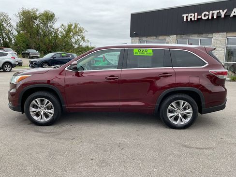 Used 2015 Toyota Highlander XLE AWD/4WD image 3