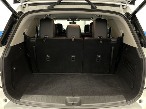 Used 2024 Nissan Pathfinder SL w/ Black Appearance Package image 25