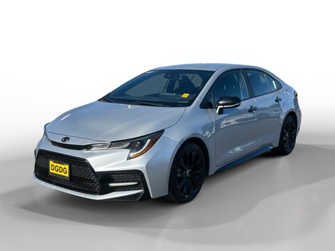 Used 2021 Toyota Corolla SE image 1