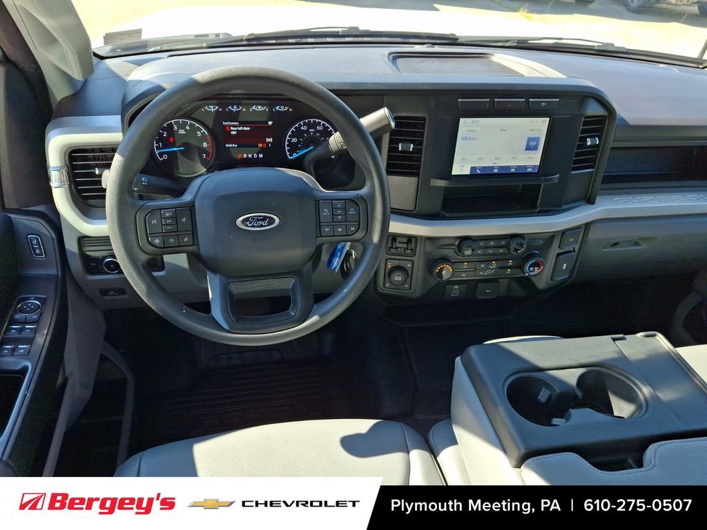Used 2023 Ford F250 XL w/ XL Off-Road Package AWD/4WD image 14