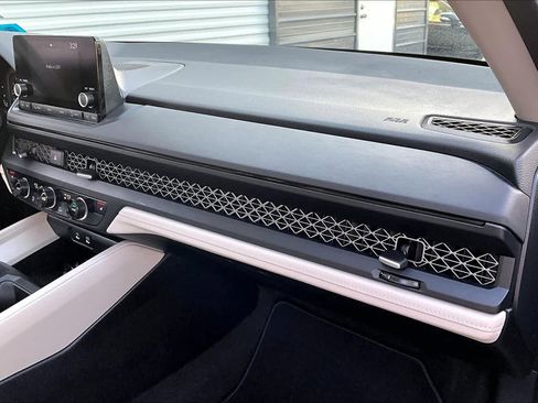 Used 2024 Honda Accord EX image 17