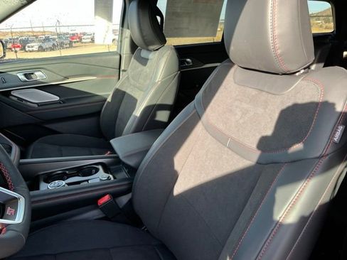 New 2026 Ford Explorer ST w/ Sun And Sound Package image 12