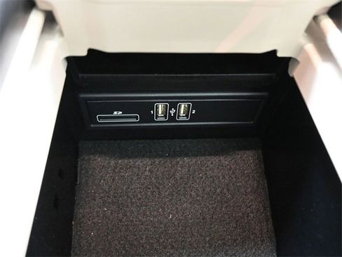 Used 2020 Mercedes-Benz E 450 E 450 image 4