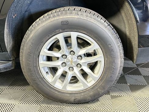 Used 2024 Chevrolet Tahoe LT image 30