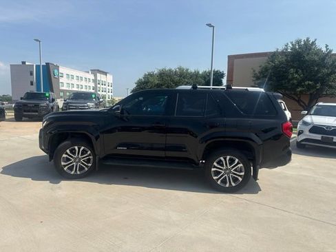 Used 2025 Toyota 4Runner Limited RWD image 5
