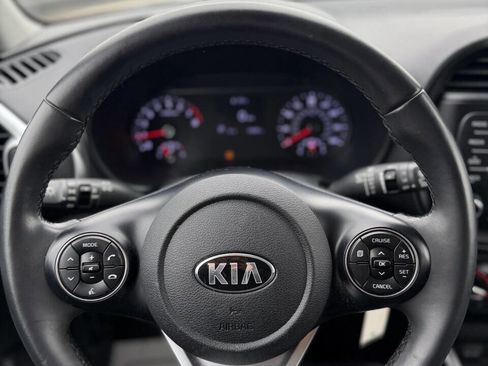 Used 2020 Kia Soul GT-Line image 13