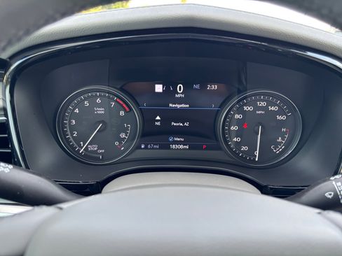 Used 2024 Cadillac XT6 Premium Luxury w/ Technology Package image 10