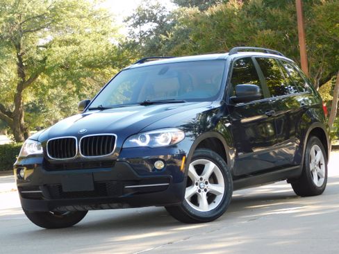 Used 2008 BMW X5 3.0si image 1
