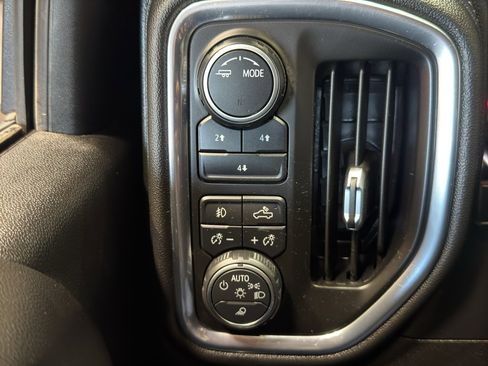 Used 2021 Chevrolet Silverado 2500 LT w/ Convenience Package image 30