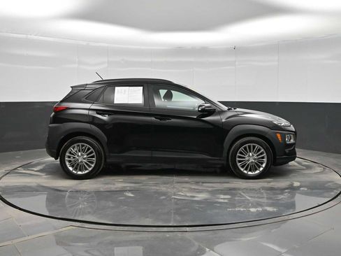 Used 2018 Hyundai Kona SEL image 9