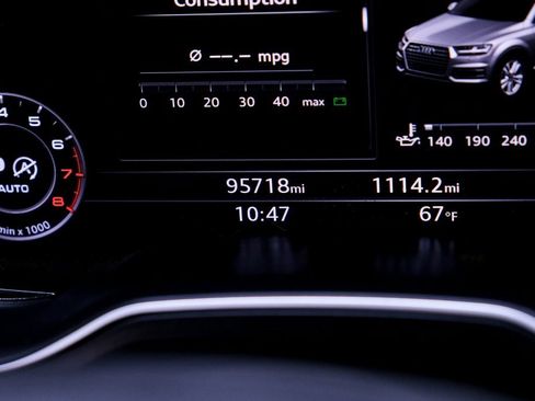 Used 2018 Audi Q7 3.0T Prestige w/ Prestige Package image 28