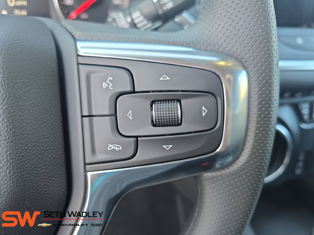 New 2026 Chevrolet Blazer LT w/ Midnight/Sport Edition FWD image 19