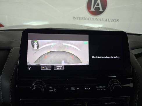 Used 2022 INFINITI QX80 Sensory w/ All-Season Package image 26