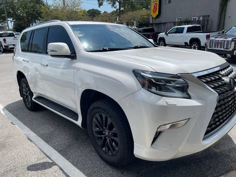 Used 2022 Lexus GX 460 Premium w/ Premium Plus Package AWD/4WD image 3