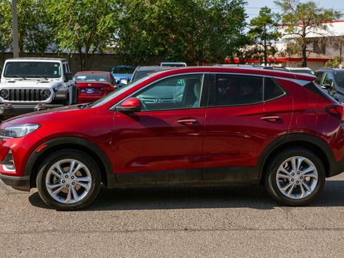 Used 2023 Buick Encore GX Preferred w/ Cold Weather Comfort Package FWD image 8