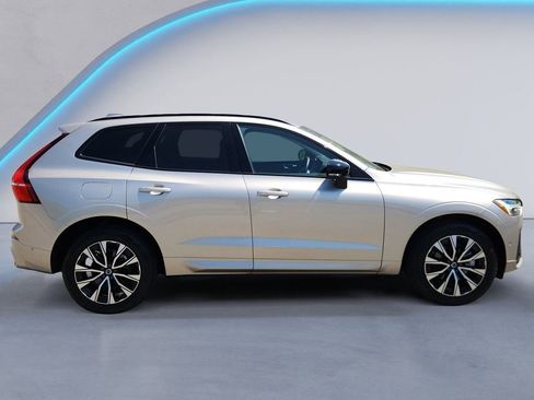 Certified 2025 Volvo XC60 B5 Plus AWD/4WD image 3