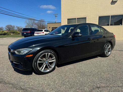 Used 2014 BMW 328i xDrive Sedan AWD/4WD image 4