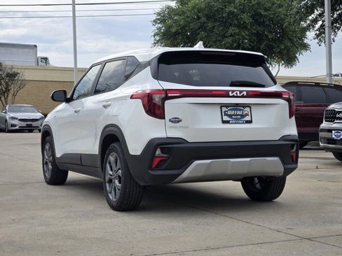 Certified 2026 Kia Seltos LX FWD image 6