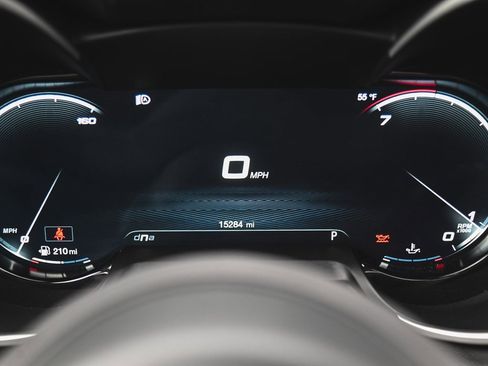 Used 2024 Alfa Romeo Stelvio Ti image 15