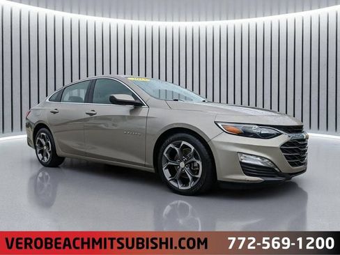 Used 2023 Chevrolet Malibu LT FWD image 1