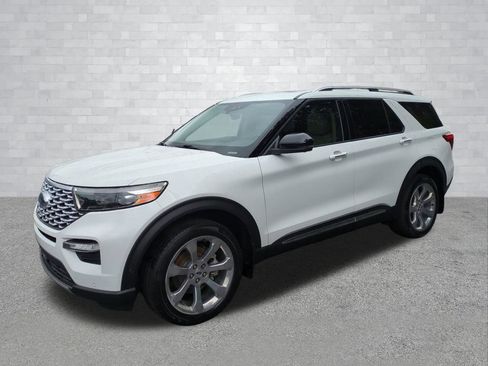 Used 2020 Ford Explorer Platinum w/ Premium Technology Package AWD/4WD image 9