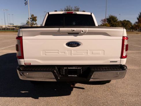 Used 2021 Ford F150 Lariat w/ Equipment Group 501A Mid image 4
