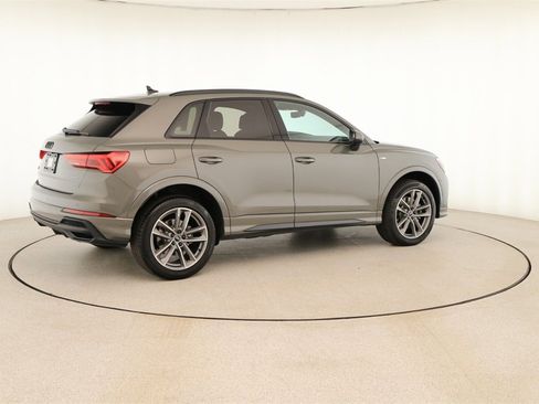 New 2025 Audi Q3 2.0T Premium image 7