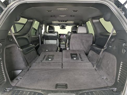 Used 2022 Dodge Durango R/T w/ Blacktop Package image 30