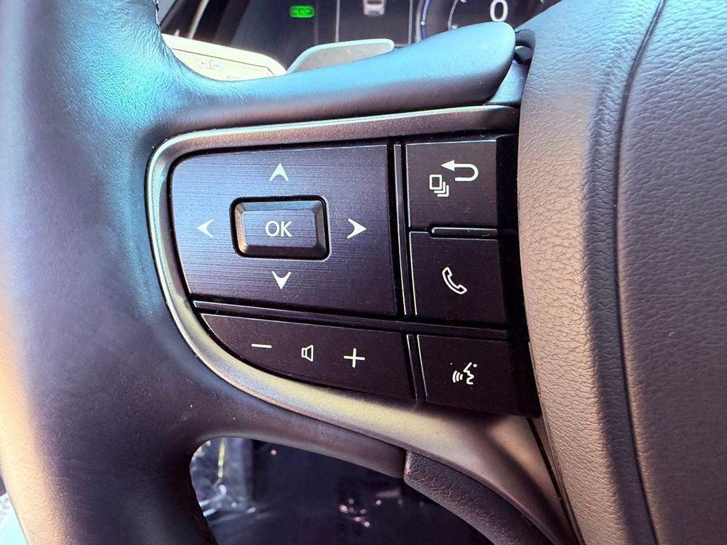 Certified 2025 Lexus ES 300h w/ Premium Package FWD image 21