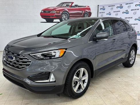 Certified 2022 Ford Edge SEL w/ Convenience Package image 3